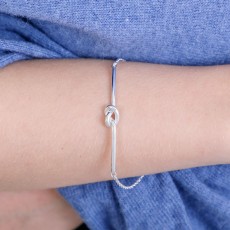Silver bar and friendship knot bracelet